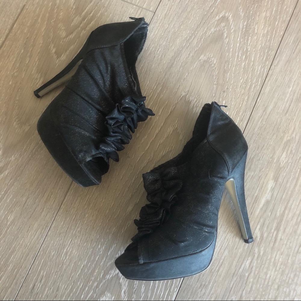Marco Gianni Black Shimmer Glitter Ruched Booties
